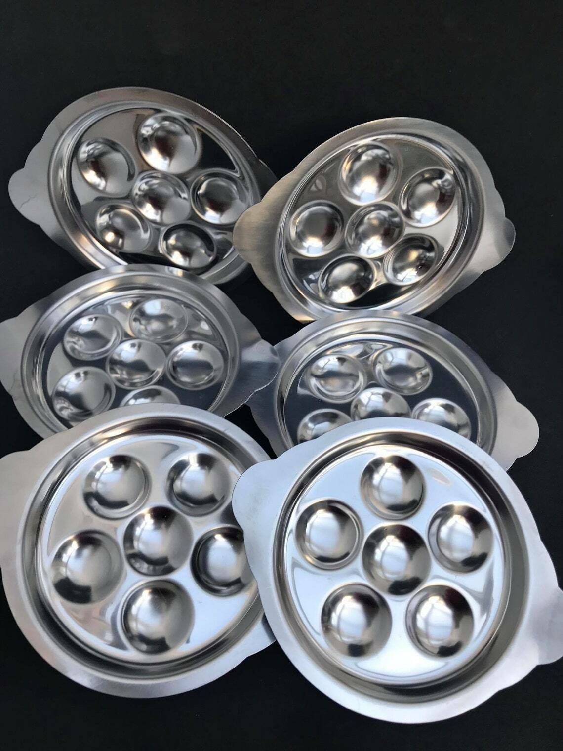 Escargot Snail Plates Serving Dishes Set For Serving French Traditional Vintage 60s Baked Mushrooms Plate Kitchen Props Photography photo vintage