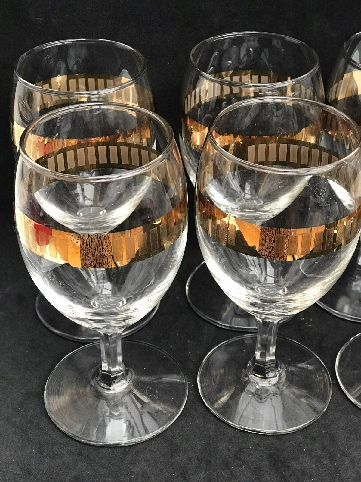 Lot de 6 verres à vin, pied doré décoré à base ronde, dorure à l'or fin, Hollywood Regency, France, années 1950 photo vintage