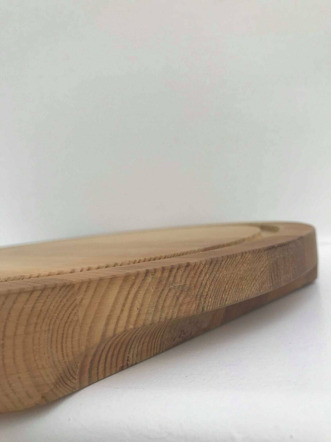 Cutting Board Wooden Pizza Steak Serving Vintage Round Farmhouse Decor Charcuterie Board Appetizer Dish Tray Large Food Photography Prop photo Home Decor