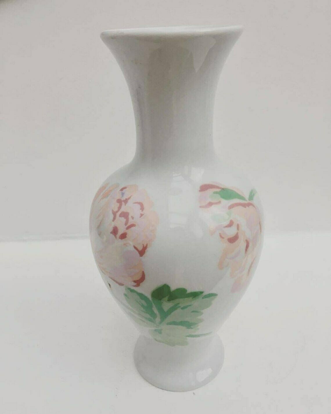 Shabby Chic Vase, White And Pink Limoges Porcelaine, French Philippe Deshoulieres Primrose Hand Painted Potteryvase. French Vase photo Home Decor