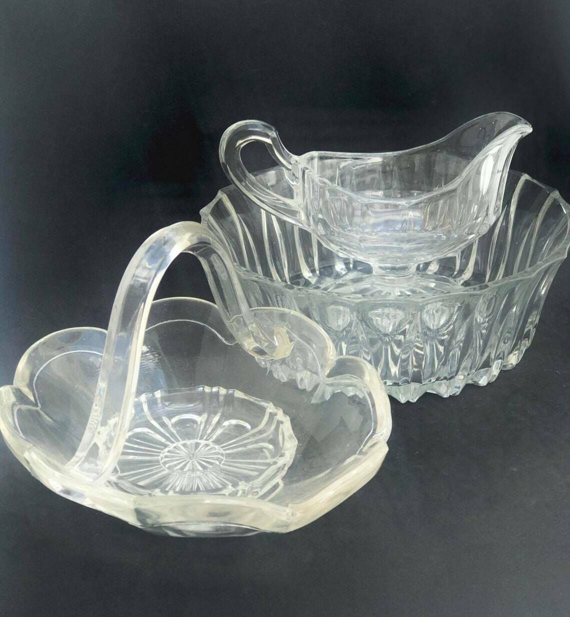 photo for sale Glass Bowl Creamer Or Gravy Boat Salad Bowl Small Dish And Glass Sweet Basket 4 Pièces, Art Deco, Clear Molded/Pressed Glass Sauce Boats