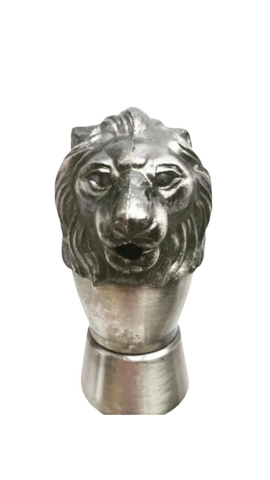 Vintage Flessenstop, Metalen Schenktuit Met Leeuwenkop, Ca. Jaren 1950 – Bijzonder Dierlijk Vormgegeven Metalen Stuk photo furniture