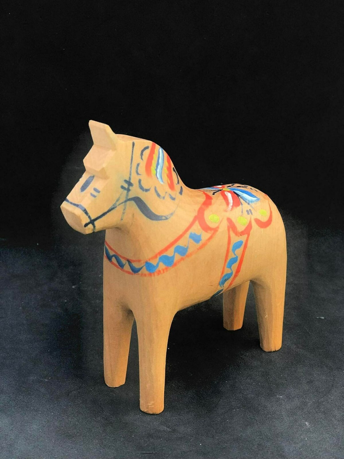 Dala Horse Figurine Beige Horse Swedish By Nils Olsson 3.8"/9,7 Cm Scandinavian Modern Hand Painted Scandinavian Design Red Wood photo 160.0
