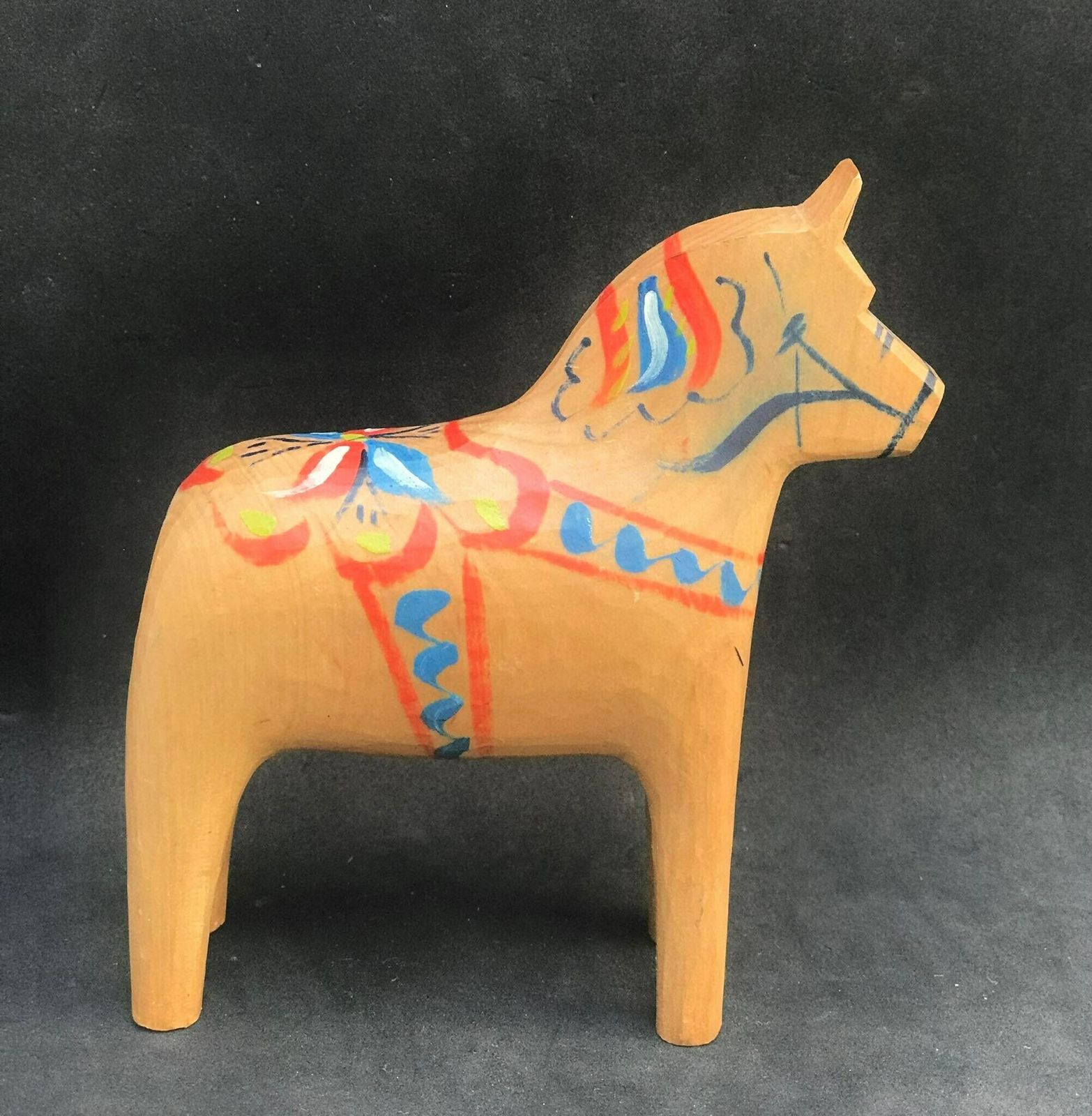 Dala Horse Figurine Beige Horse Swedish By Nils Olsson 3.8"/9,7 Cm Scandinavian Modern Hand Painted Scandinavian Design Red Wood photo vintage