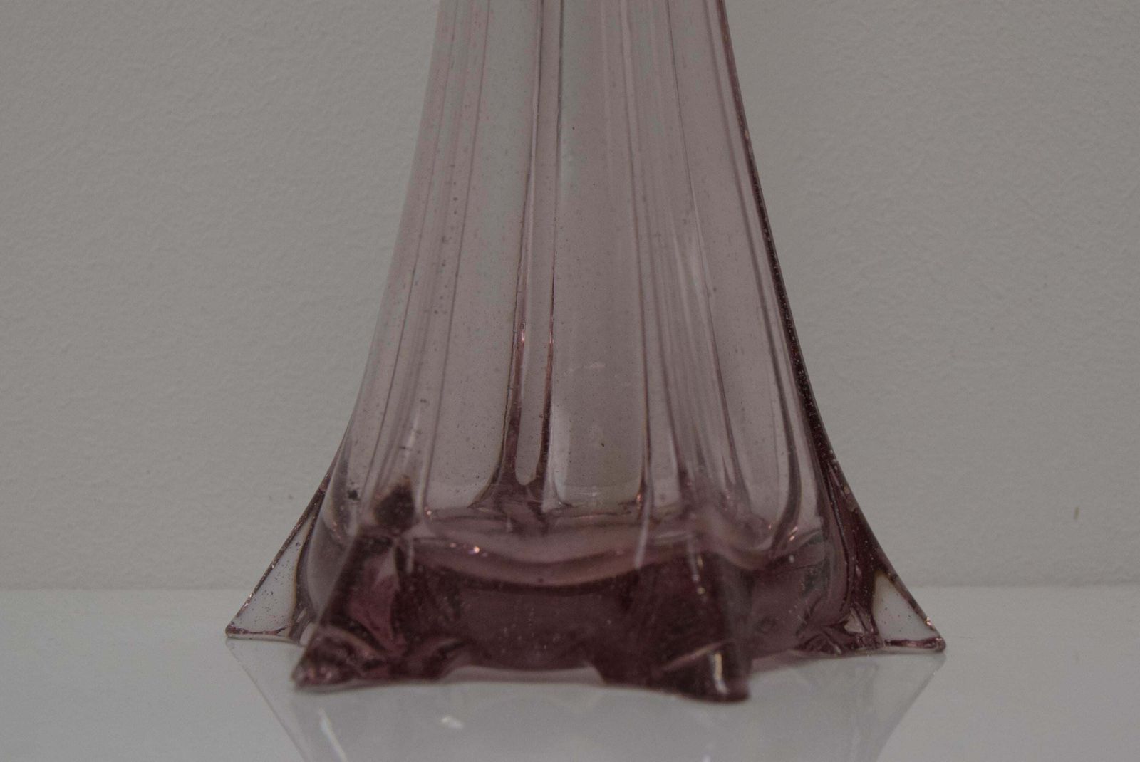 Art Czech Glass Vase, By Glasswork Novy Bor, 1950s photo vinterior