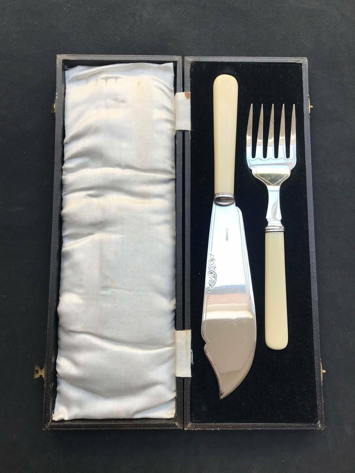 Serving Cutlery Set Seafood Fish Knife England Silver Plated Mid Century Ivorine Handled Gift For Her Seafood Flatware Wedding Gift Boxed photo furniture
