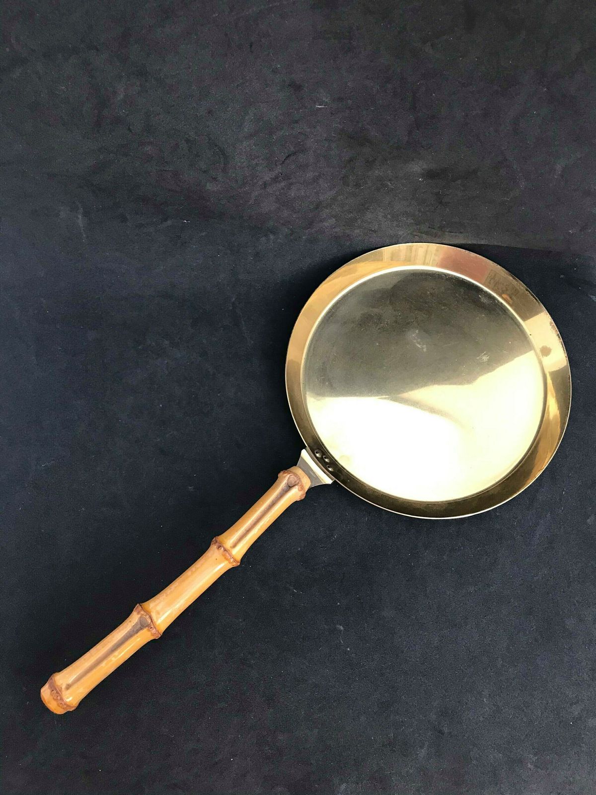 Messing Pan – Mid Century Bbj Erzeugnis – Duits Messing Met Bamboesteel – Platte Serveerpan, Pannenkoeken, Decoratief photo furniture