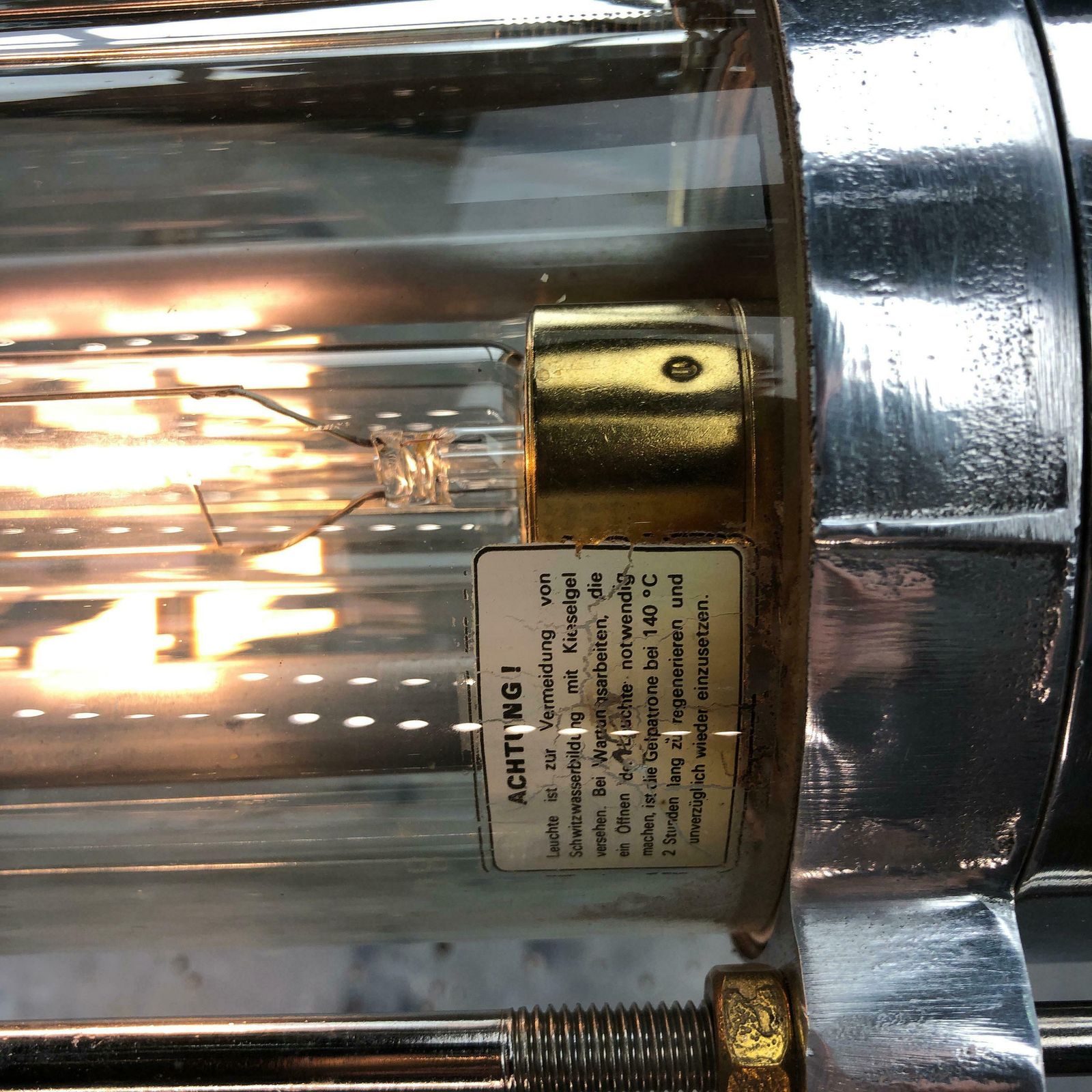 photo vinterior 1970s German Industrial Cast Aluminium Glass Edison Flameproof Striplight