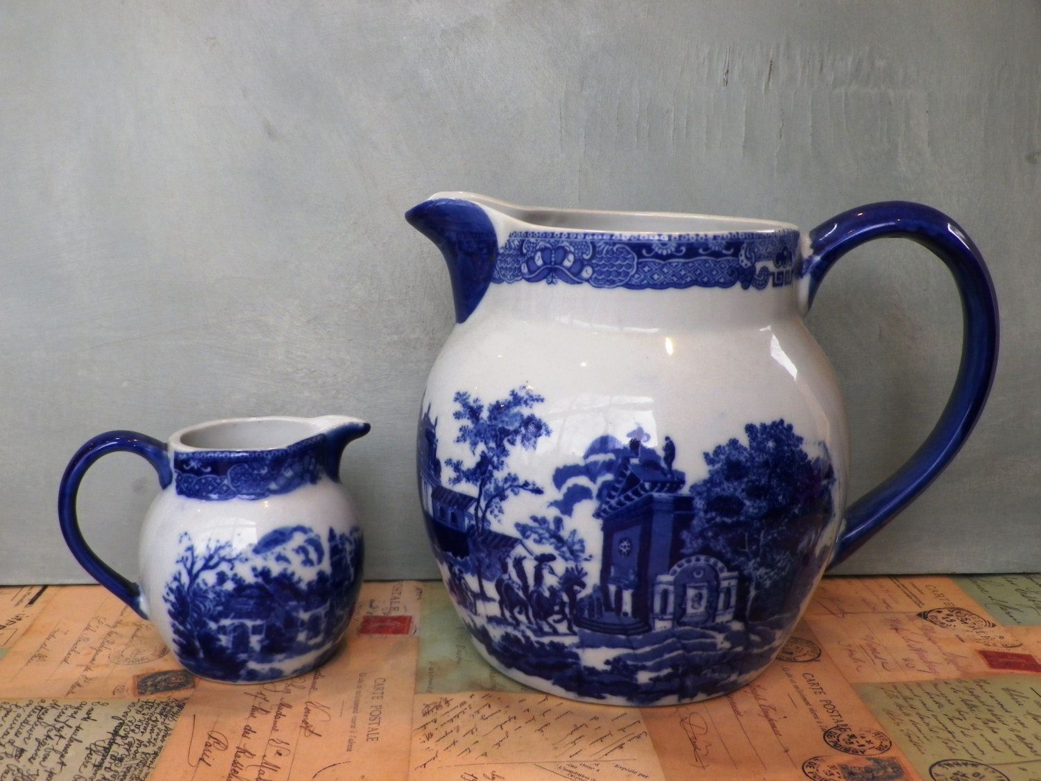 A Set Of Five Graduated Vintage Jugs Floware Blue And White Vintage Jugs Pitchers photo for sale