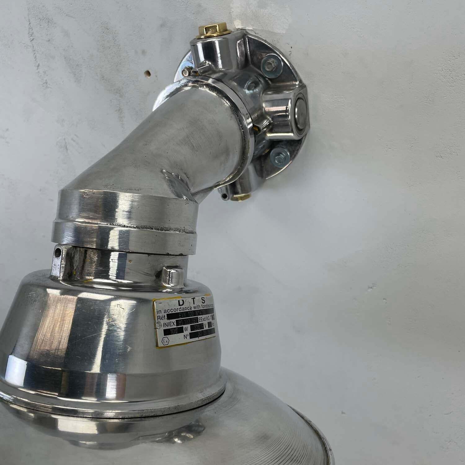 photo vinterior 1980''S Italian Cast Aluminium Flameproof Cantilever Wall Sconce With Cage & Shade