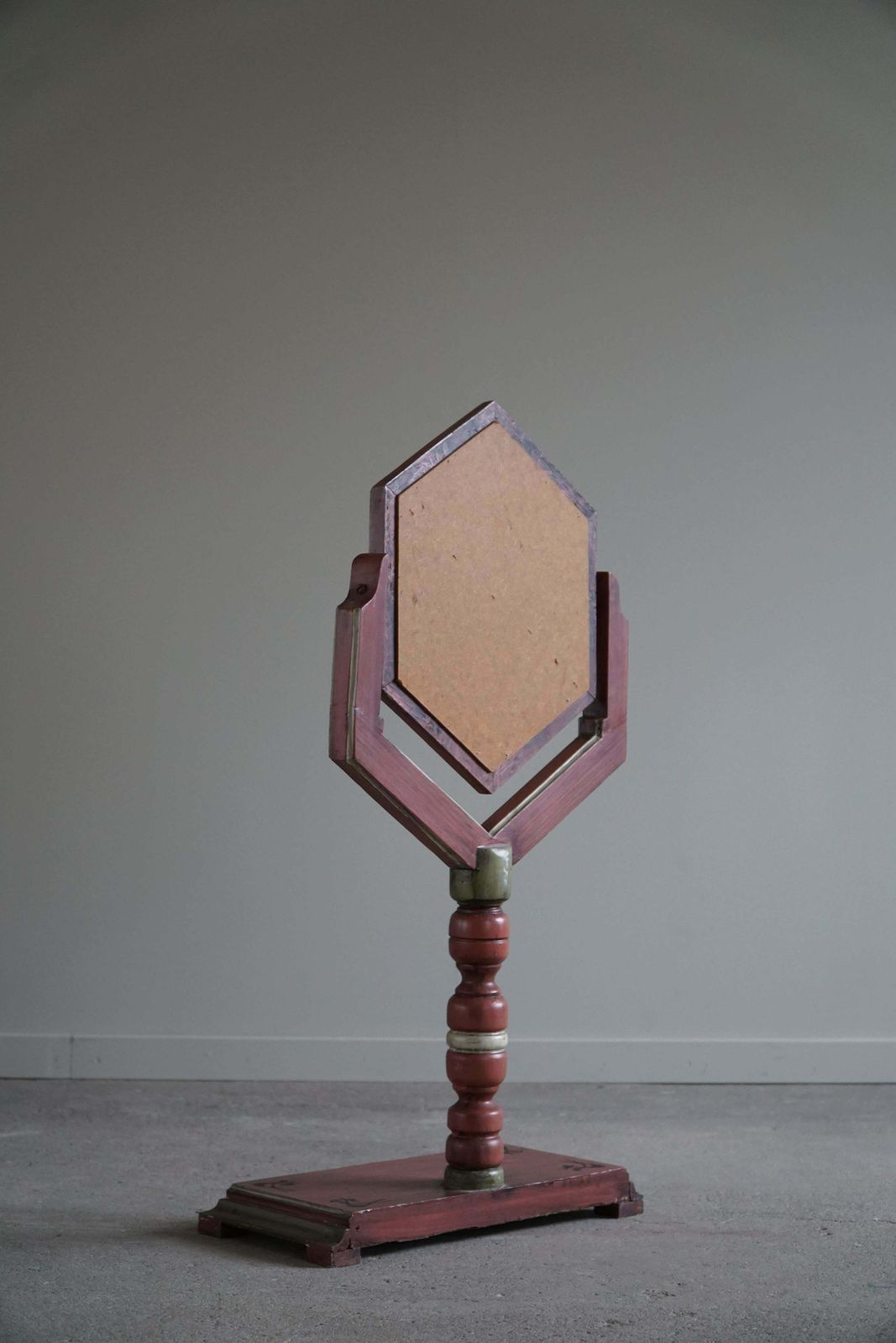 396.0 A Table Mirror In Pine By A Swedish Cabinetmaker, Folk Art, Early 20th Century photo