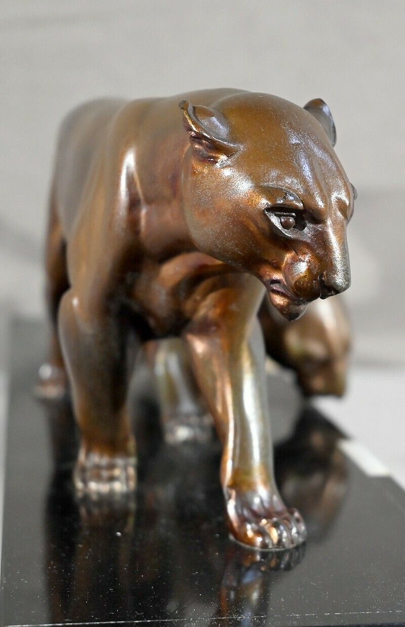 photo vinterior Group Of Lionesses In Spelter, Art Deco – 1940