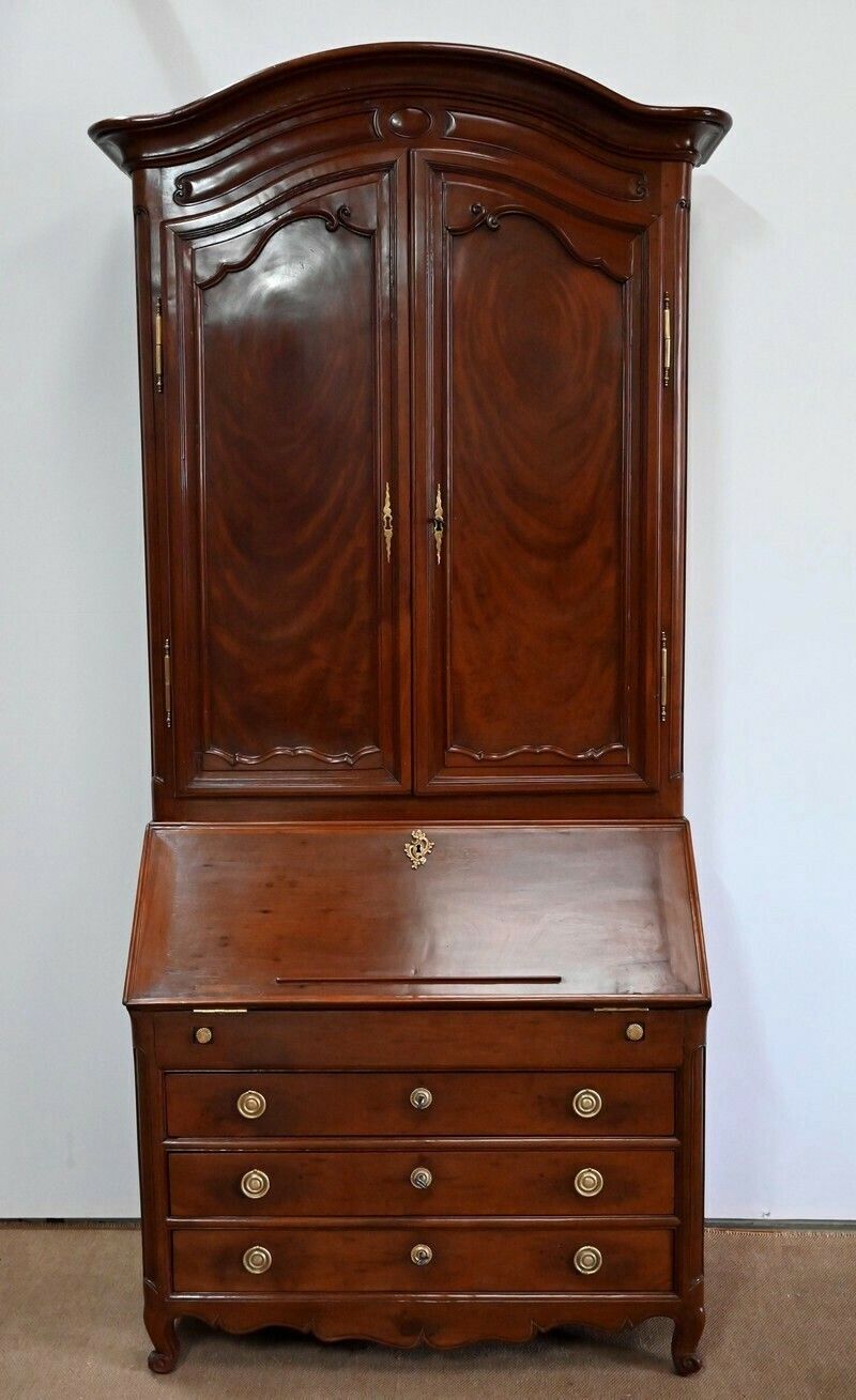 Exceptional Scriban Chest Of Drawers From Port Nantais In Mahogany – 1750 photo Furniture