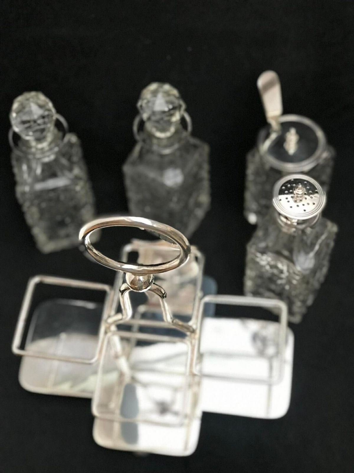 photo furniture Condiment Cruet Holder Caddy Spice Set Victorian Silver Plated Glass Antique English Tableware Oil Mustard Vinager Luxury Wedding Gift