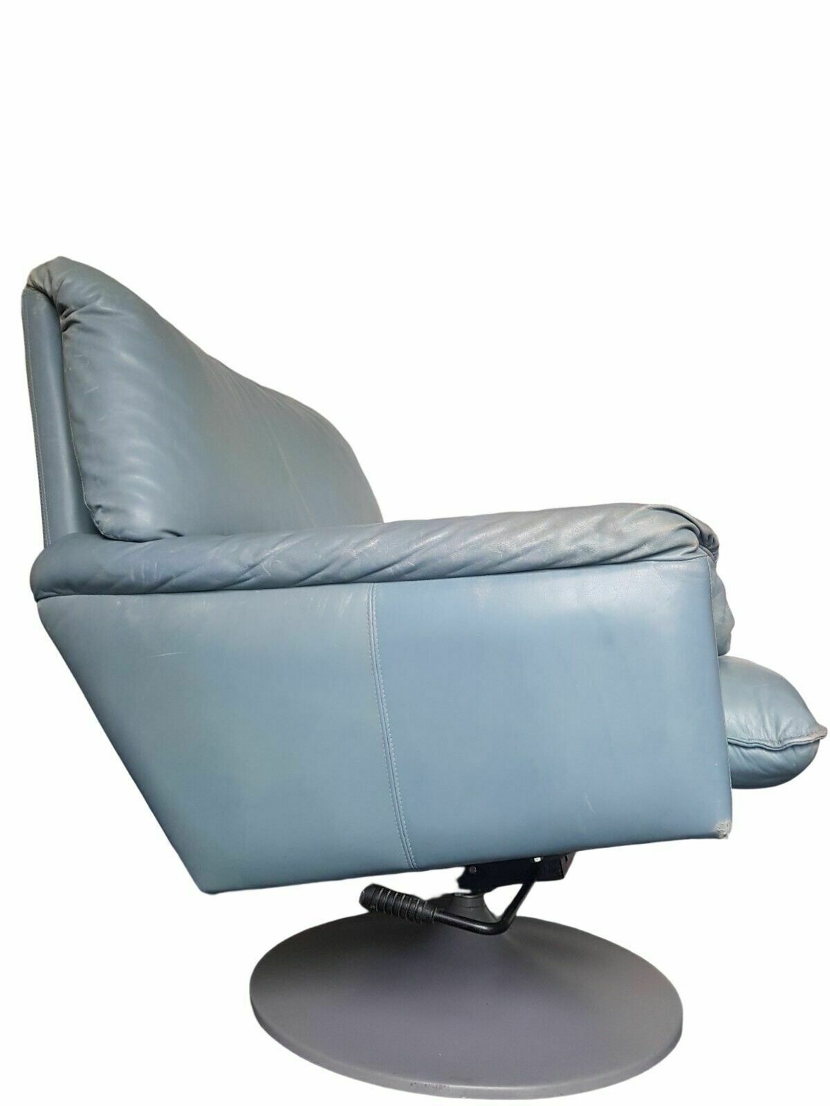 Mid Century Leather Swivel Armchair By Alex Hentoven For Leolux photo Furniture