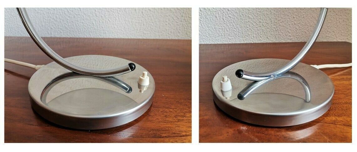 1 Of 2 Mid Century Mushroom Table Lamps / Luigi Massoni For Guzzini/ Space Age Table Lamps Made In Yugoslavia photo vintage