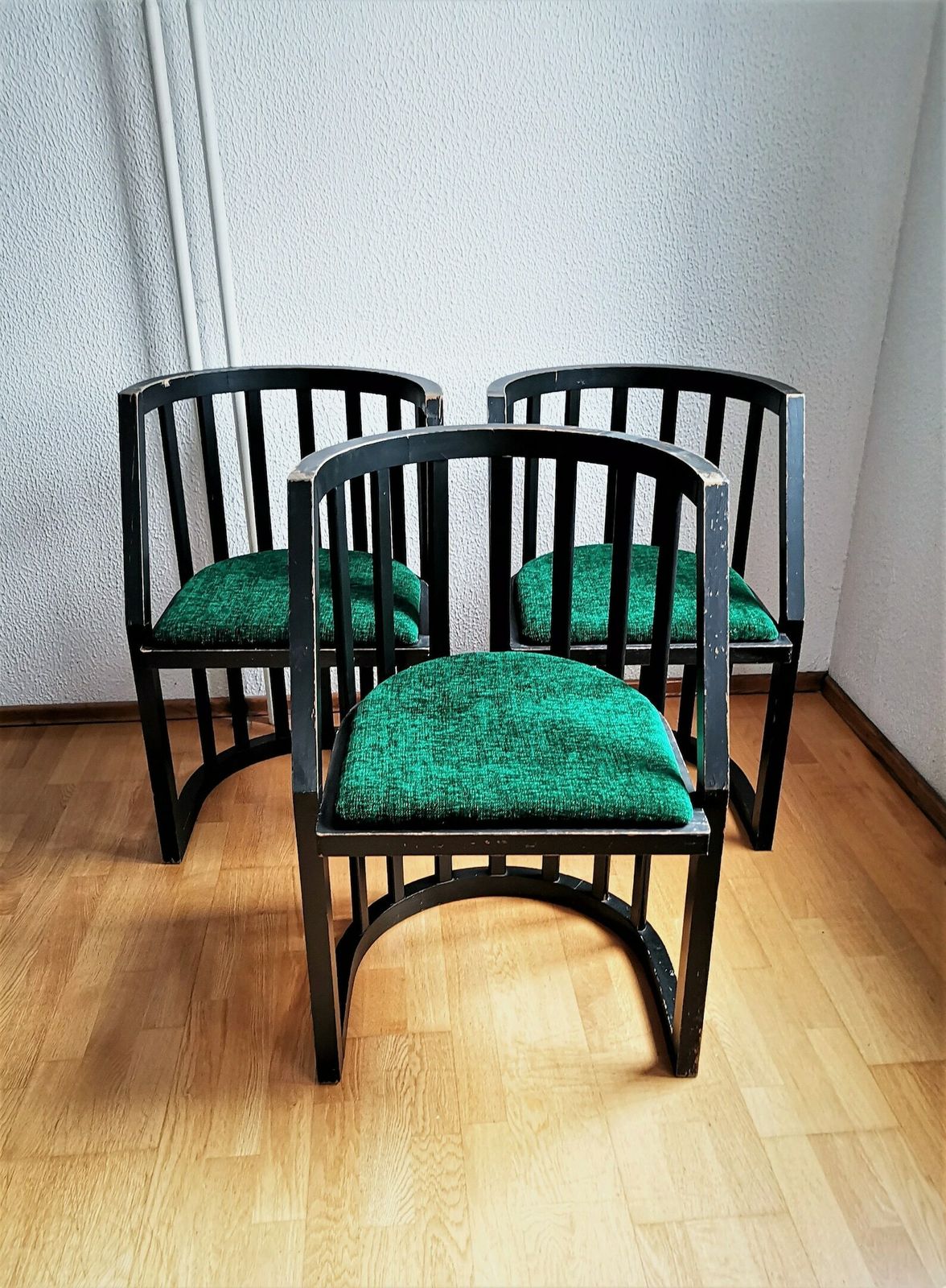 Set Of 3 Mid Century Modern Barrel Dining Chairs / Josef Hoffman Style Barrel Back Chair / 60s Yugoslavia photo Furniture
