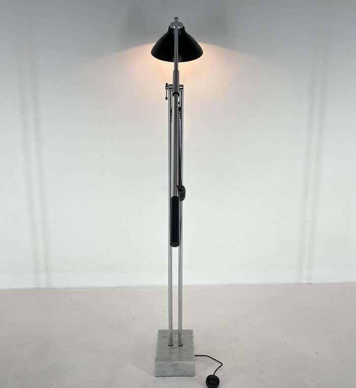 photo vinterior 1960's Italian Adjustable Chrome & Marble Floor Lamp In Style Of Arredoluce