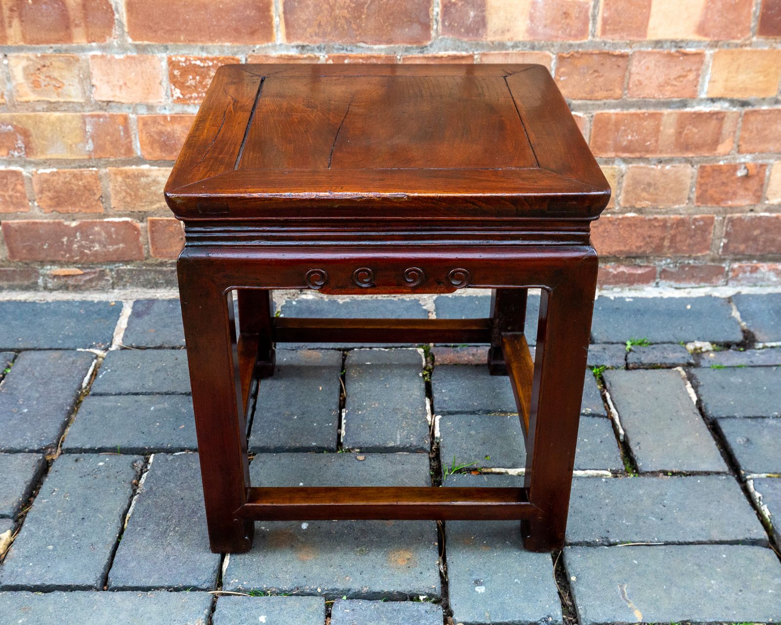 Antique Chinese Square Lamp Table Red Elm Shanxi Province 1900 Jumu Southern Elm Wood Qing Dynasty photo 850.0