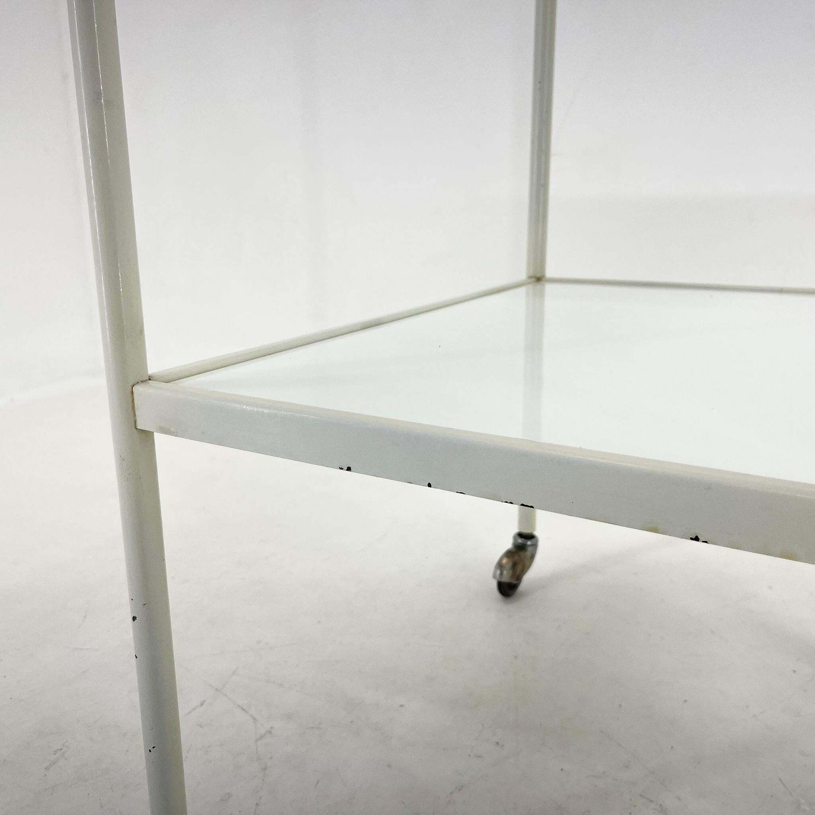 1950''S Hospital Table / Trolley On Wheels With Opaxite Glass photo vinterior