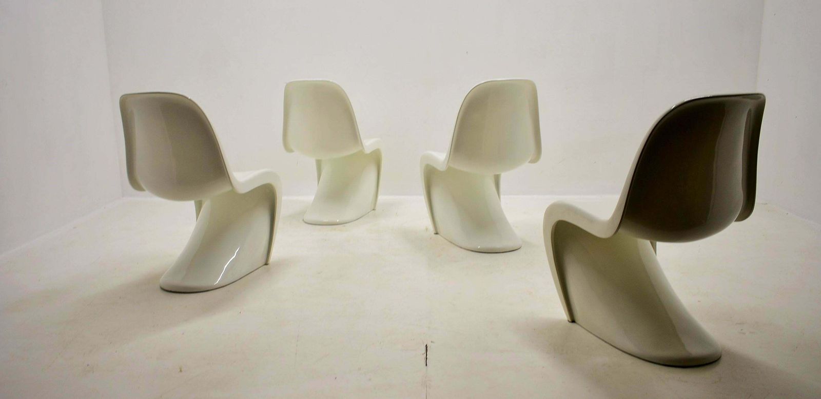 photo furniture Panton S, Chairs Vitra By Verner Panton For Herman Miller 1965s