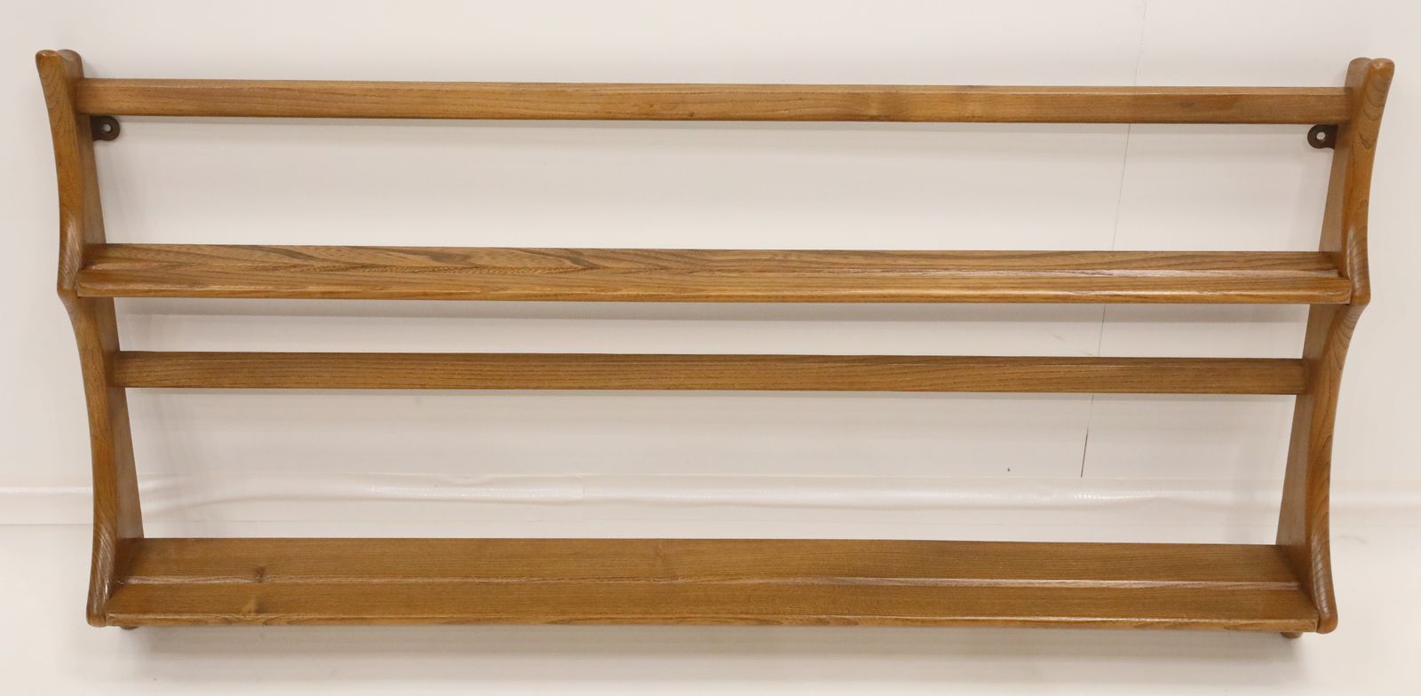 Ercol Open Plate Rack Model 268 Golden Dawn Ex Con Free Nationwide Delivery