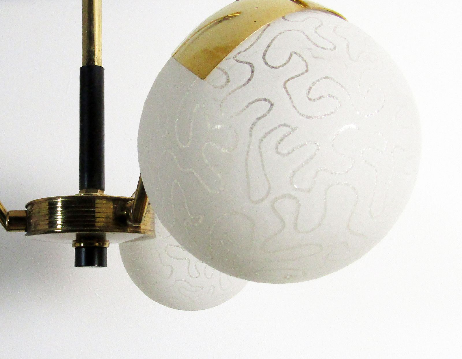 Pair Of 1960s Etched Globe Madmen Chandeliers By Maison Arlus photo vintage
