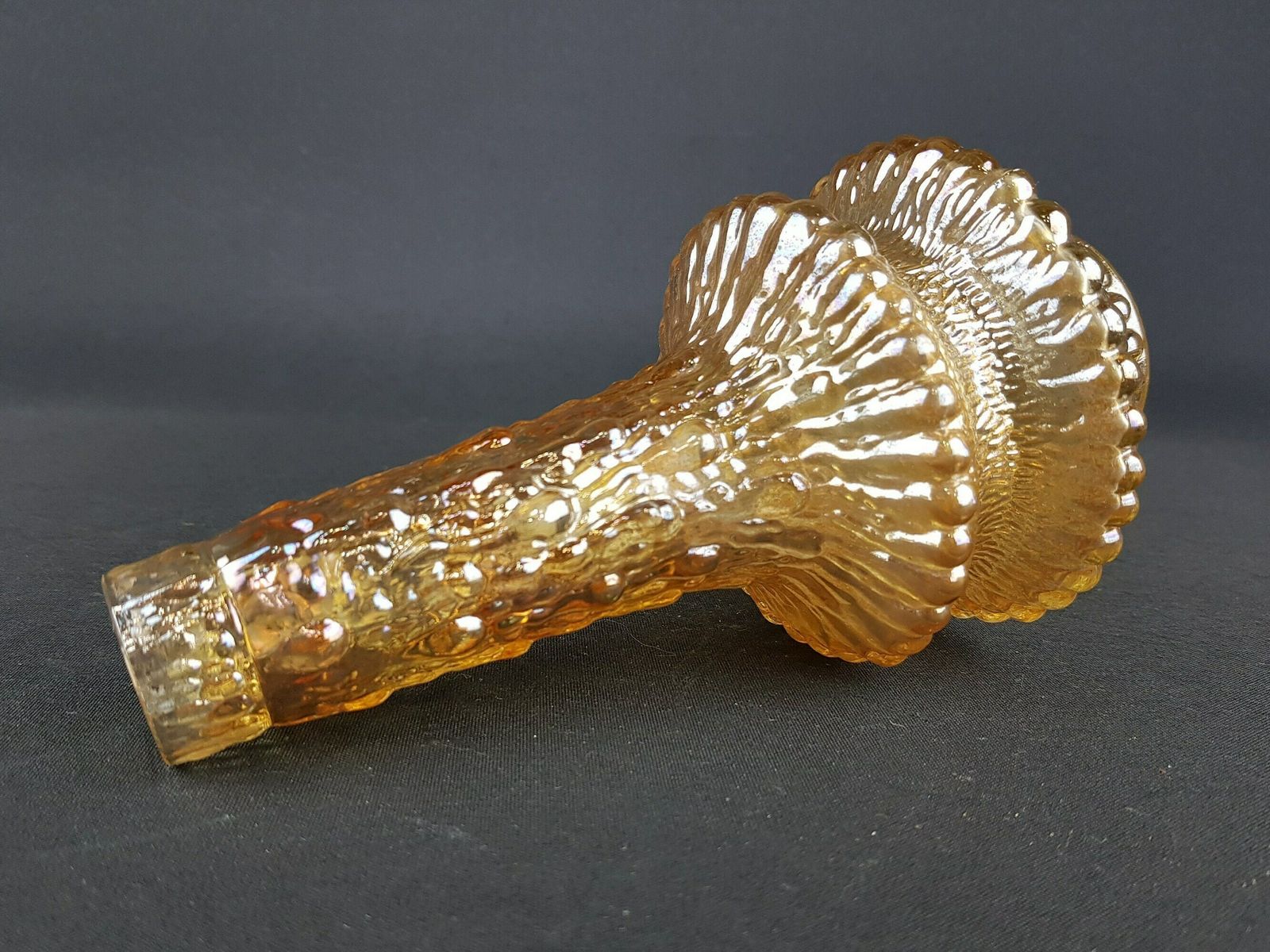 Vintage Unieke Carnival Glass Vaas Met Barnsteen Goudgele Iriserende Glans En Druipende Decoratie, Europees Glas, Jaren 1960–1970 photo Woonaccessoires