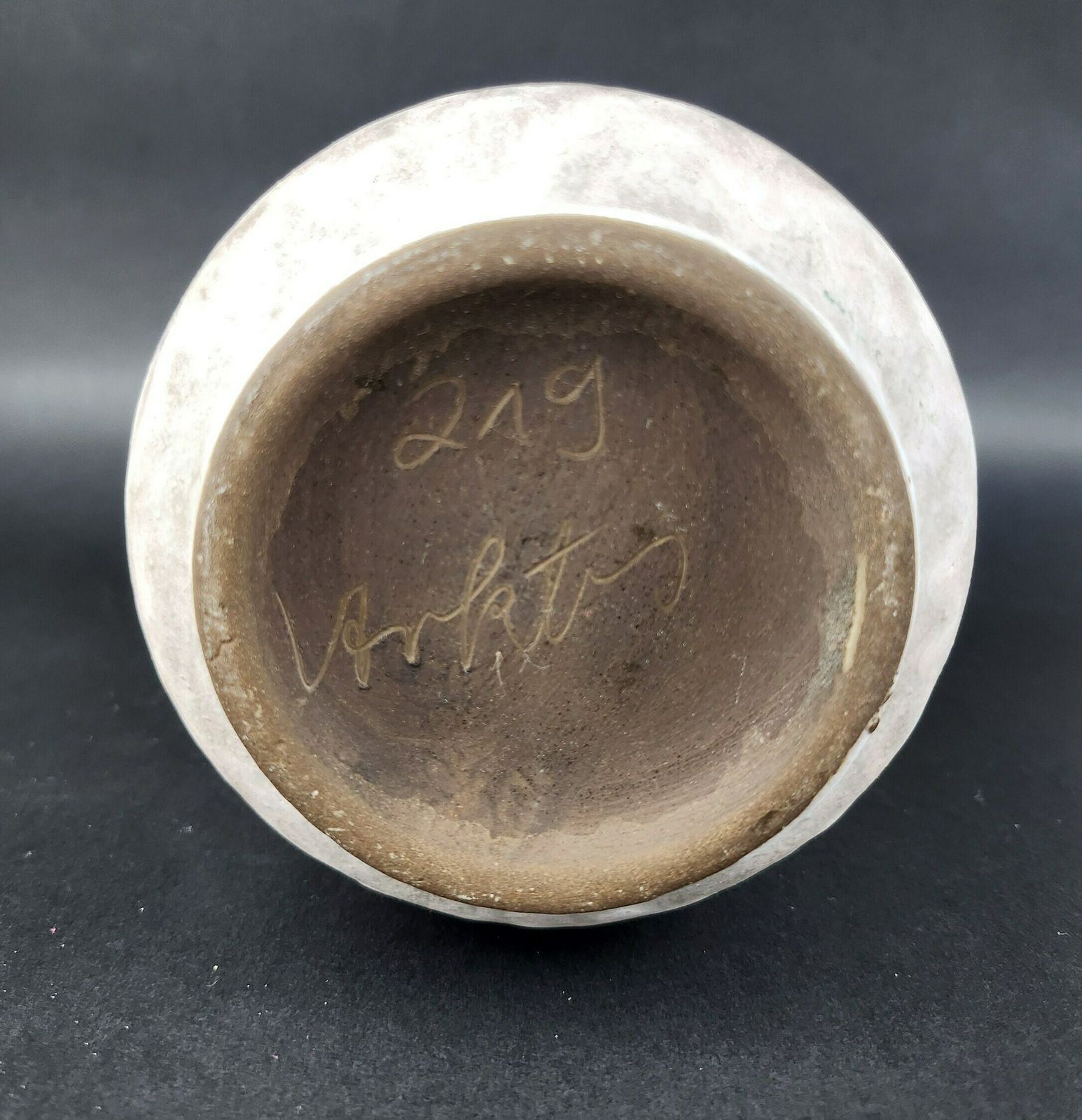 Vintage Ceramano Keramik Witte Vaas Met Handvatten En Arktis Decor 219 – West German Pottery, Ca. Jaren 1960 photo vinterior