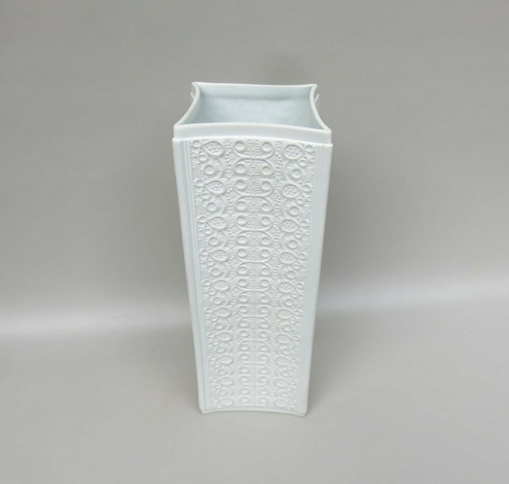 Op Art Floor Vase In Biscuit Porcelain From Schumann Arzberg, Bavaria, Germany, 1970s photo furniture