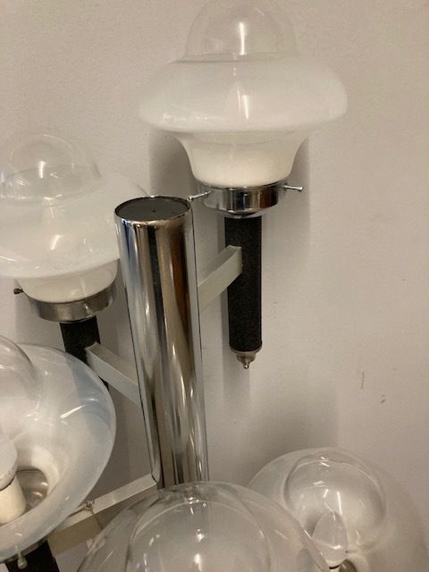 Floor Lamp, Modern 70s Five Lights. Chromed Metal And Murano Glass. Design photo vintage