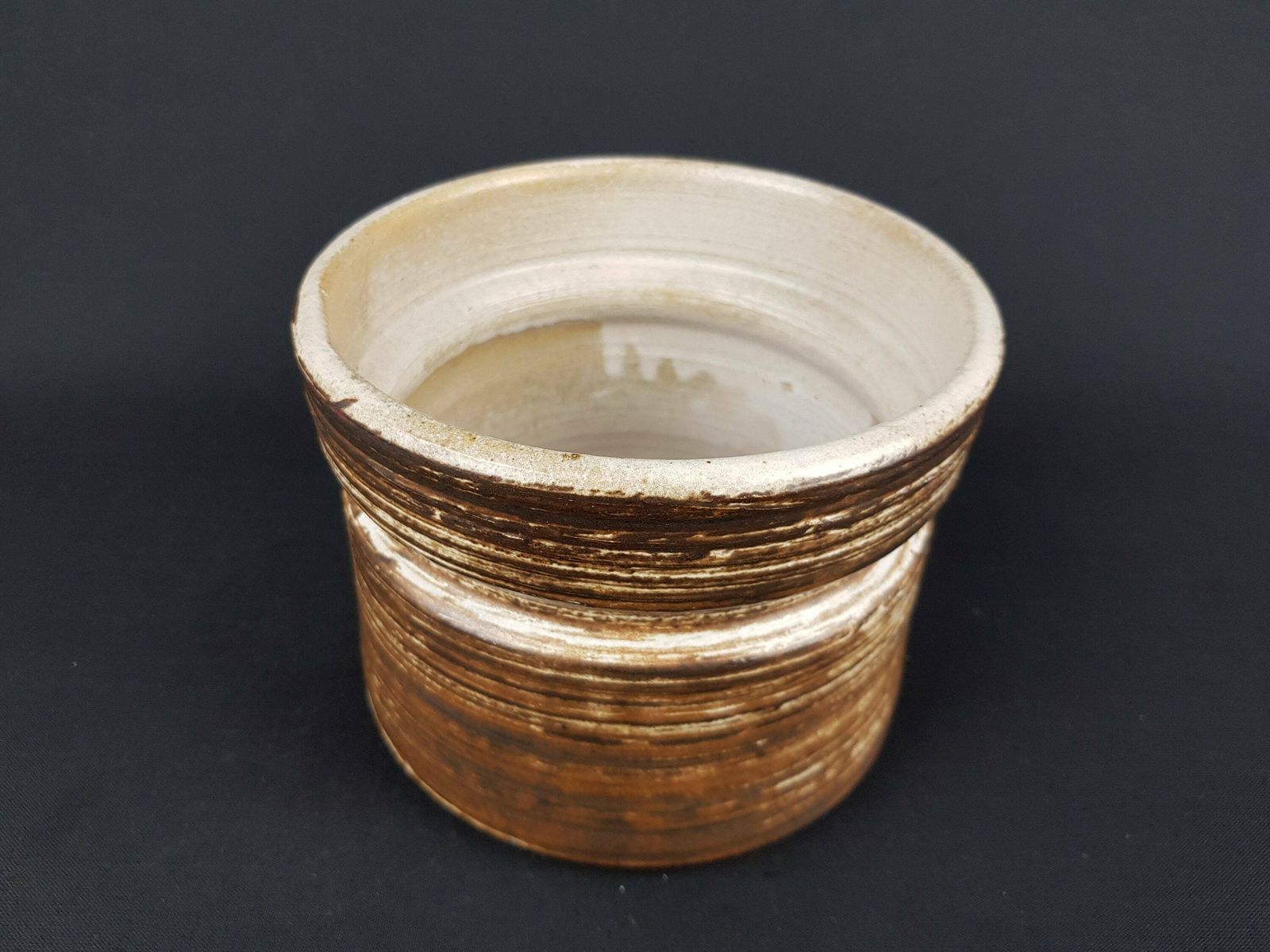 Vintage Ciro Keramiek Beesel Planter Flower Pot From Holland Dutch Pottery Fat Lava Era photo for sale