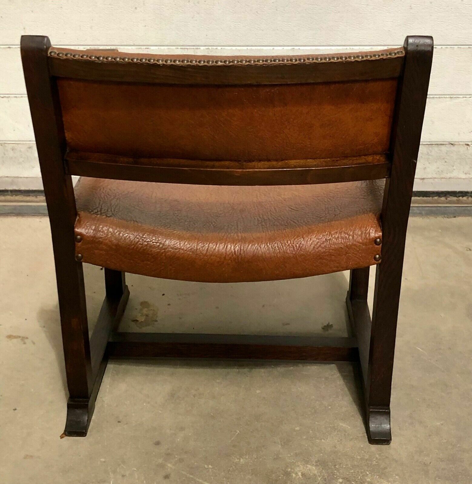 159.0 Handsome Arts And Crafts Oak Nursing Chair / Childs Chair photo