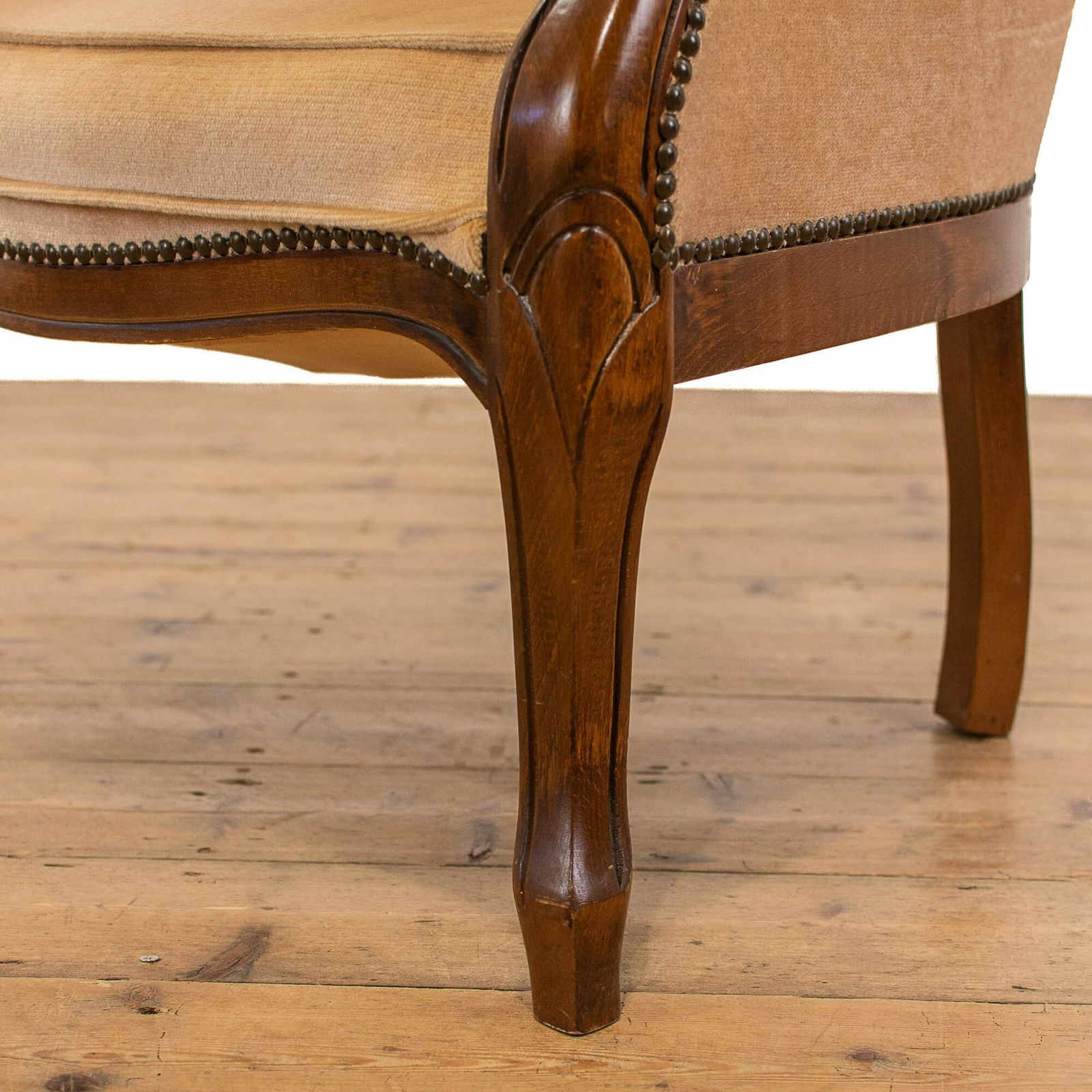photo for sale Vintage Button Back Armchair Vintage Armchair | Vintage Seating | Upholstered Armchairs (M 4723)