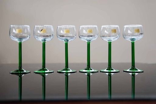 Luminarc France Green Stemmed Liquor / Wine Glasses, Vintage, 1970s, Set Of 6 photo Home Decor