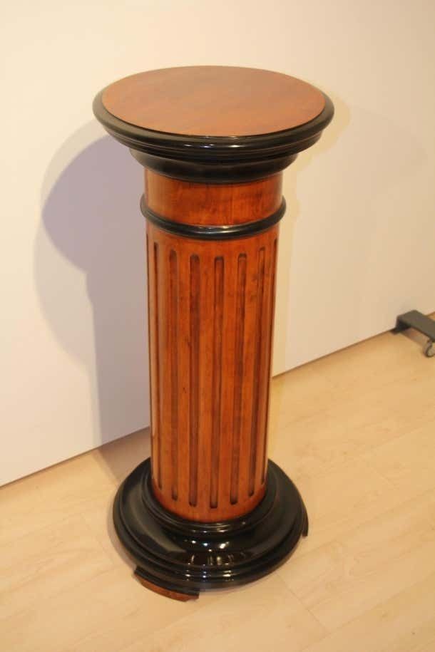Neoclassical Rotating Pedestal Beech Wood French Polished Germany Circa 1920 photo vinterior