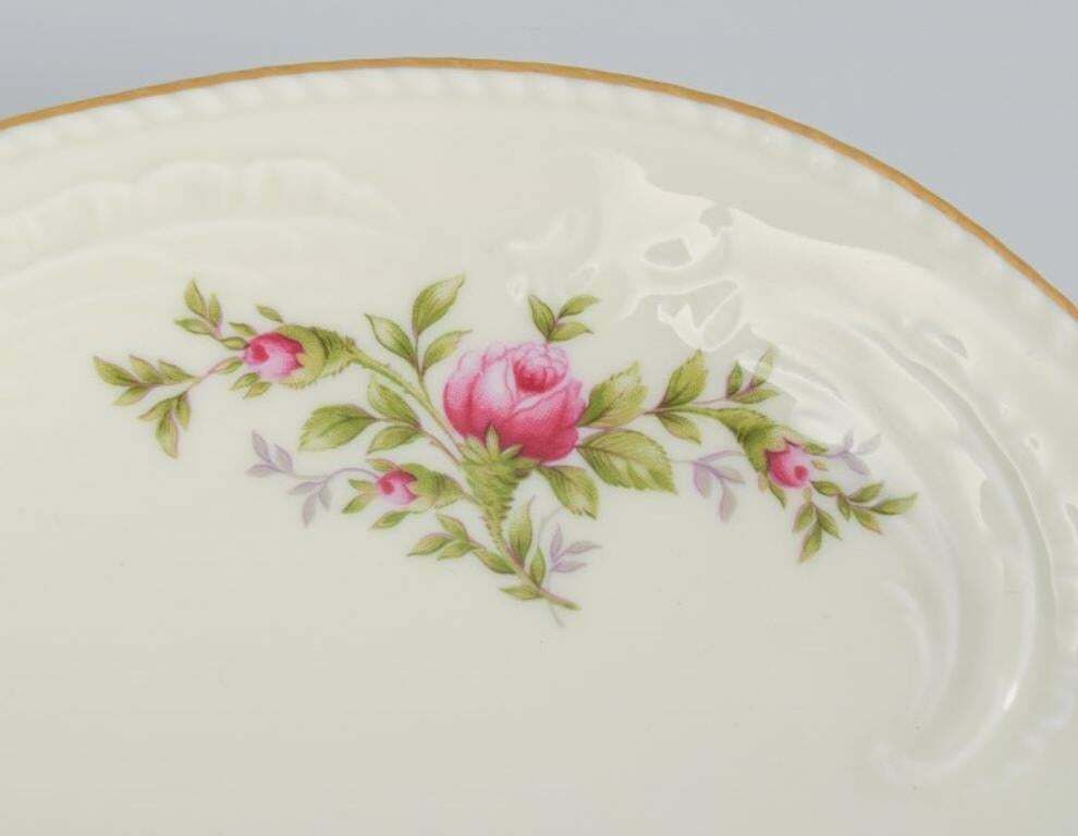 Rosenthal, Germany. "Sanssouci", Large Cream Coloured Serving Dish photo Home Decor