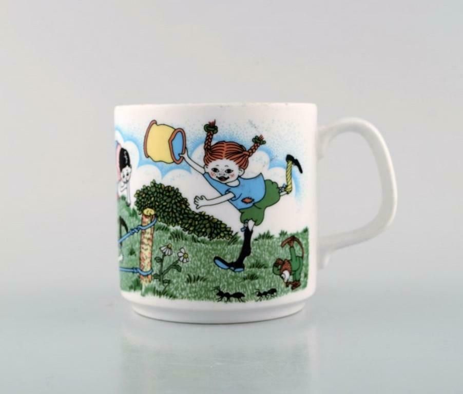 Rörstrand, Four Cups And A Plate In Porcelain With Pippi Longstocking Motifs photo Home Decor