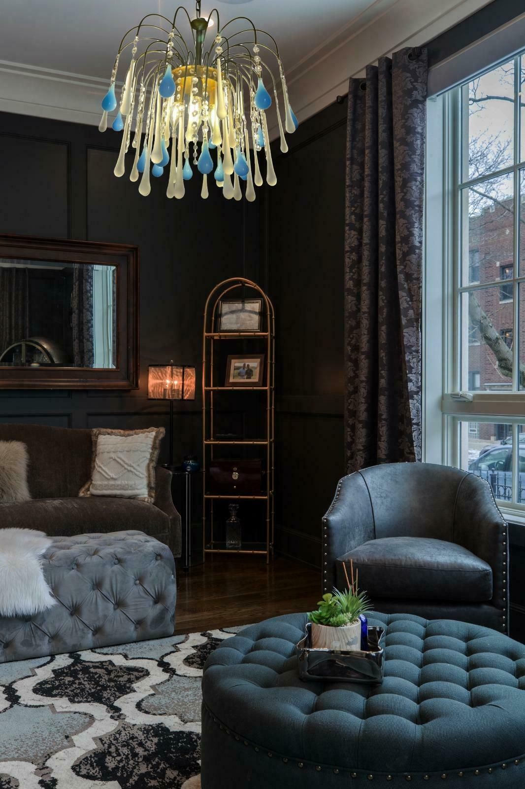 Elegant Italian Chandelier, "South Beach". Murano photo vinterior