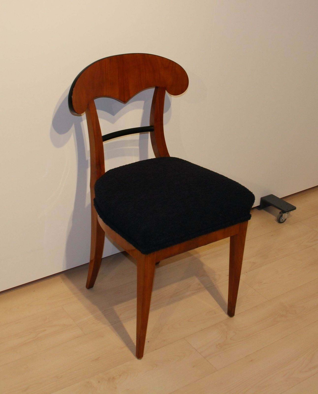 Biedermeier Shovel Chair, Cherry Veneer, South Germany Circa 1820 photo Furniture