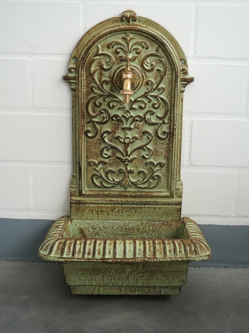 Wandfontein Met Gootsteen In Gietijzer, Groen, Met Messing Kraan – Decoratief Tuinornament Voor Patio En Muur photo furniture