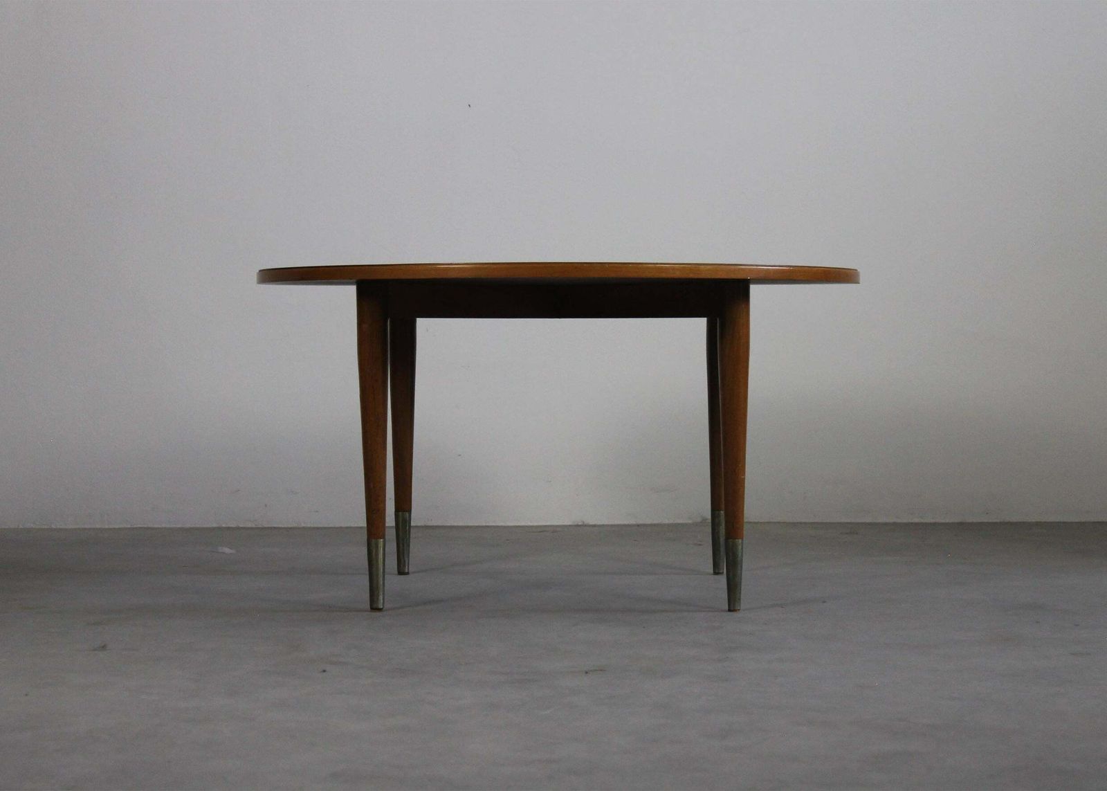 Gio Ponti (Attribuite To) Round Coffee Table In Walnut And Metal Italian Manufacture 1950s photo furniture