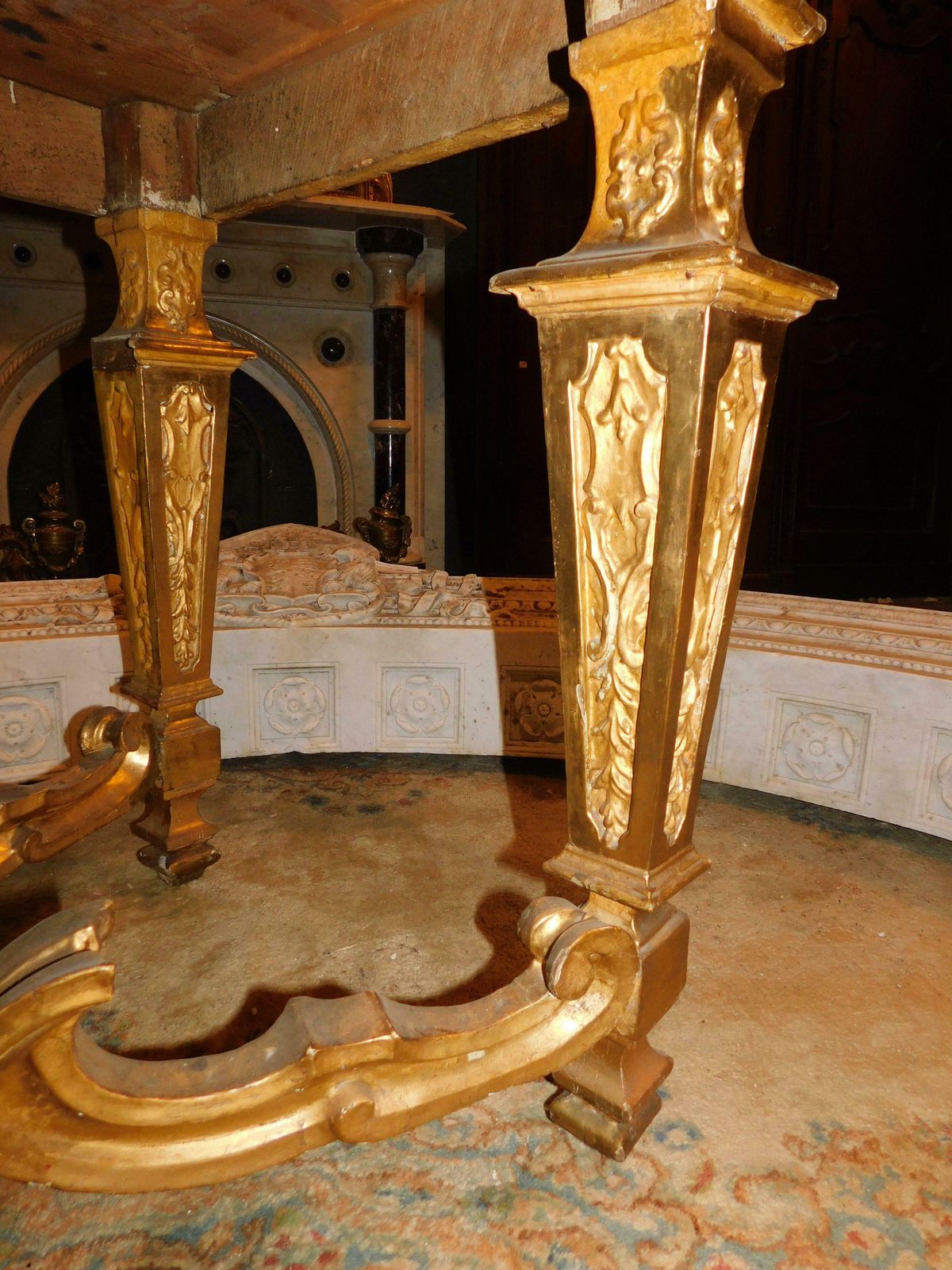 Antique Table Console In Lacquered And Gilded Wood, First Half Of The 18th Centu photo vintage
