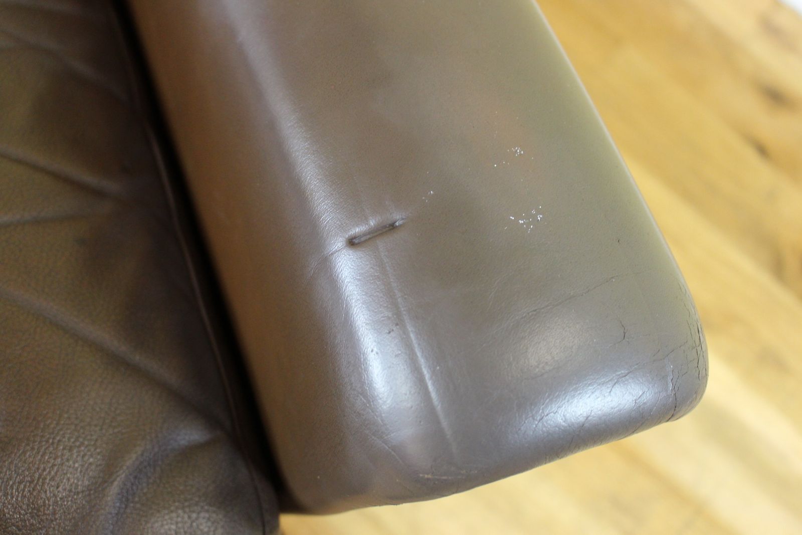 Stylish Danish Mid Century Brown Leather Armchair 1960’s photo vinterior