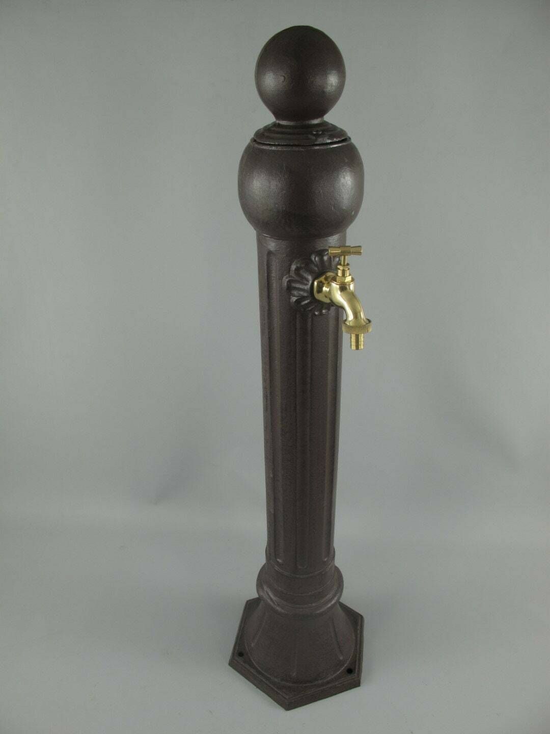 Water Column Water Pump Cast Iron Garden Fountain Rustic Antique photo furniture
