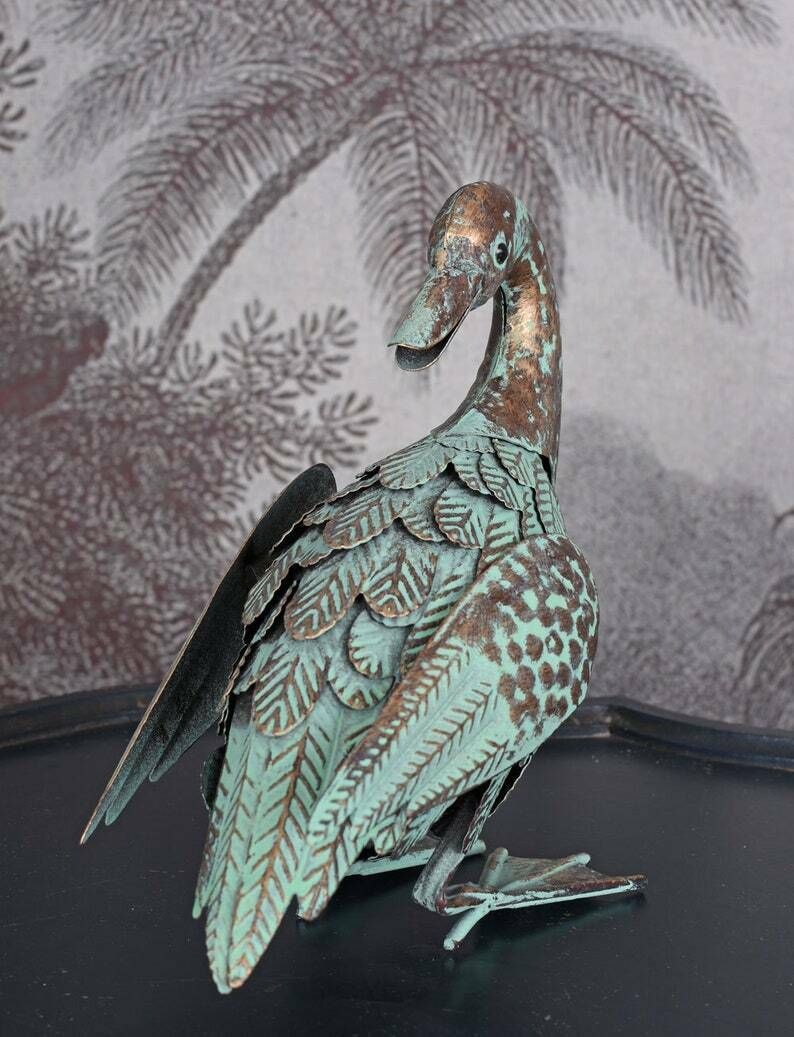 Decorative Figure Duck Metal Garden Bird Garden Decoration Garden Figure Running Duck Iron Duck photo for sale