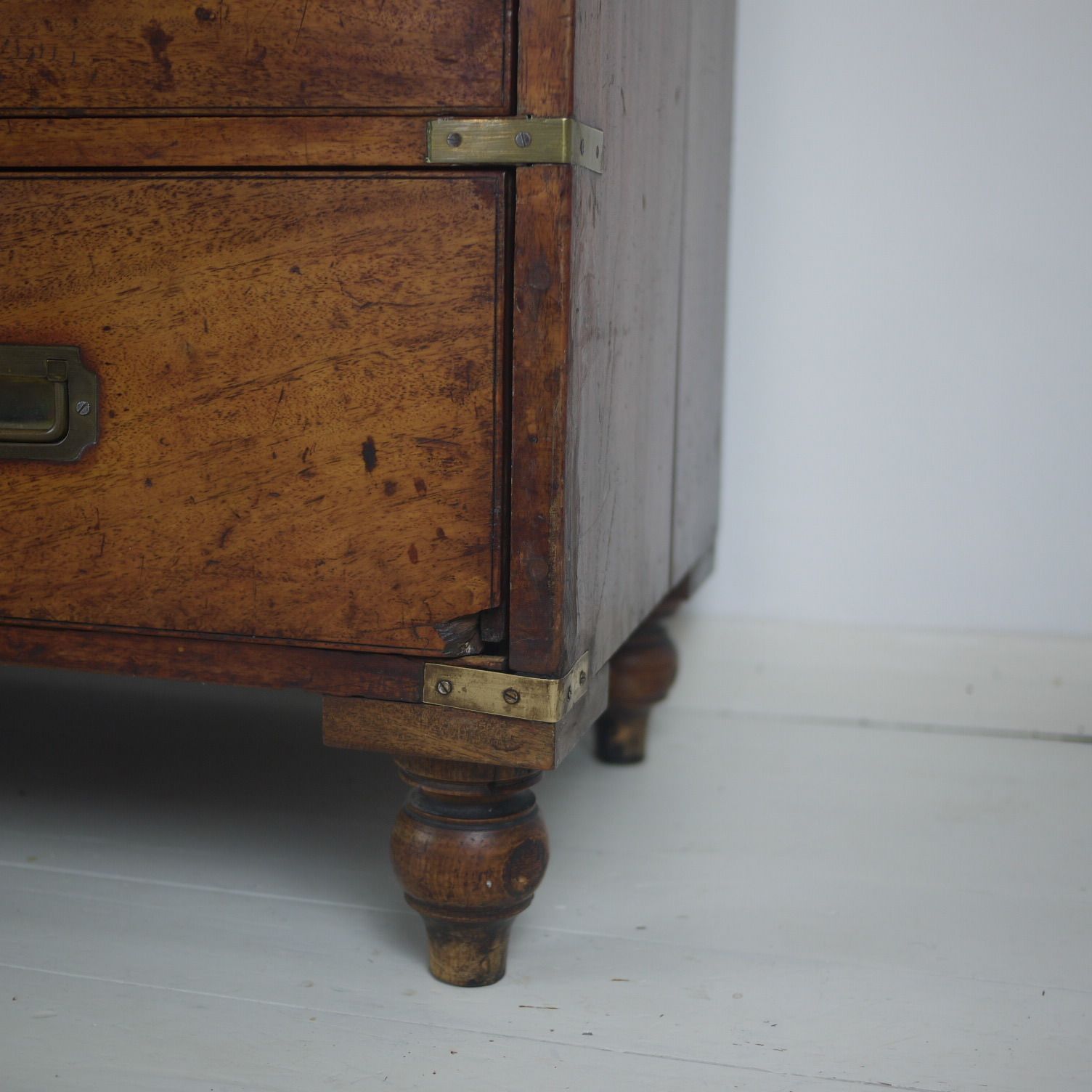 photo vintage Antique 19th Century Mahogany Campaign Chest Of Drawers