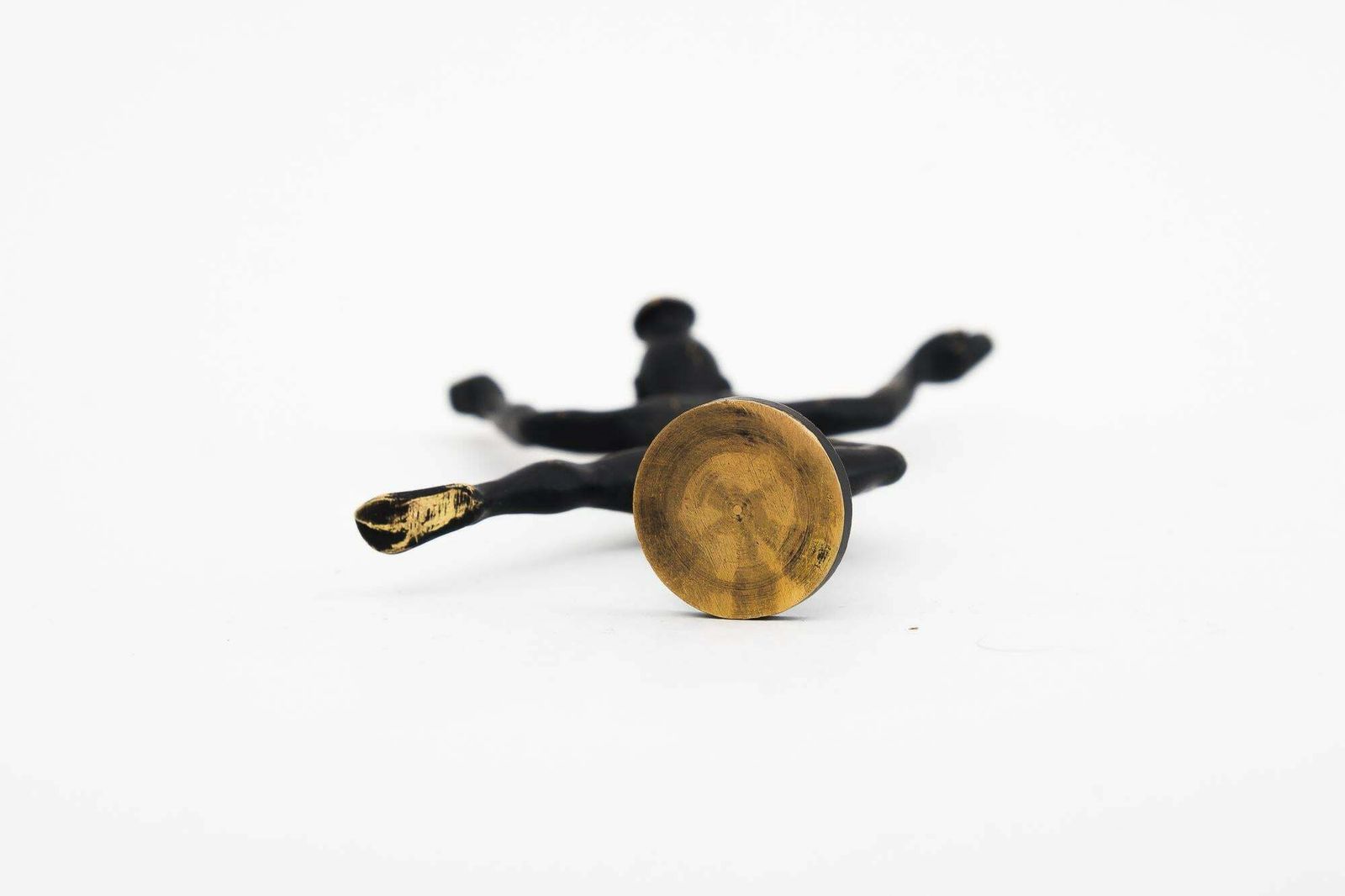Small Dancing African Women Figurine By Richard Rohac Vienna Around 1950s photo vinterior