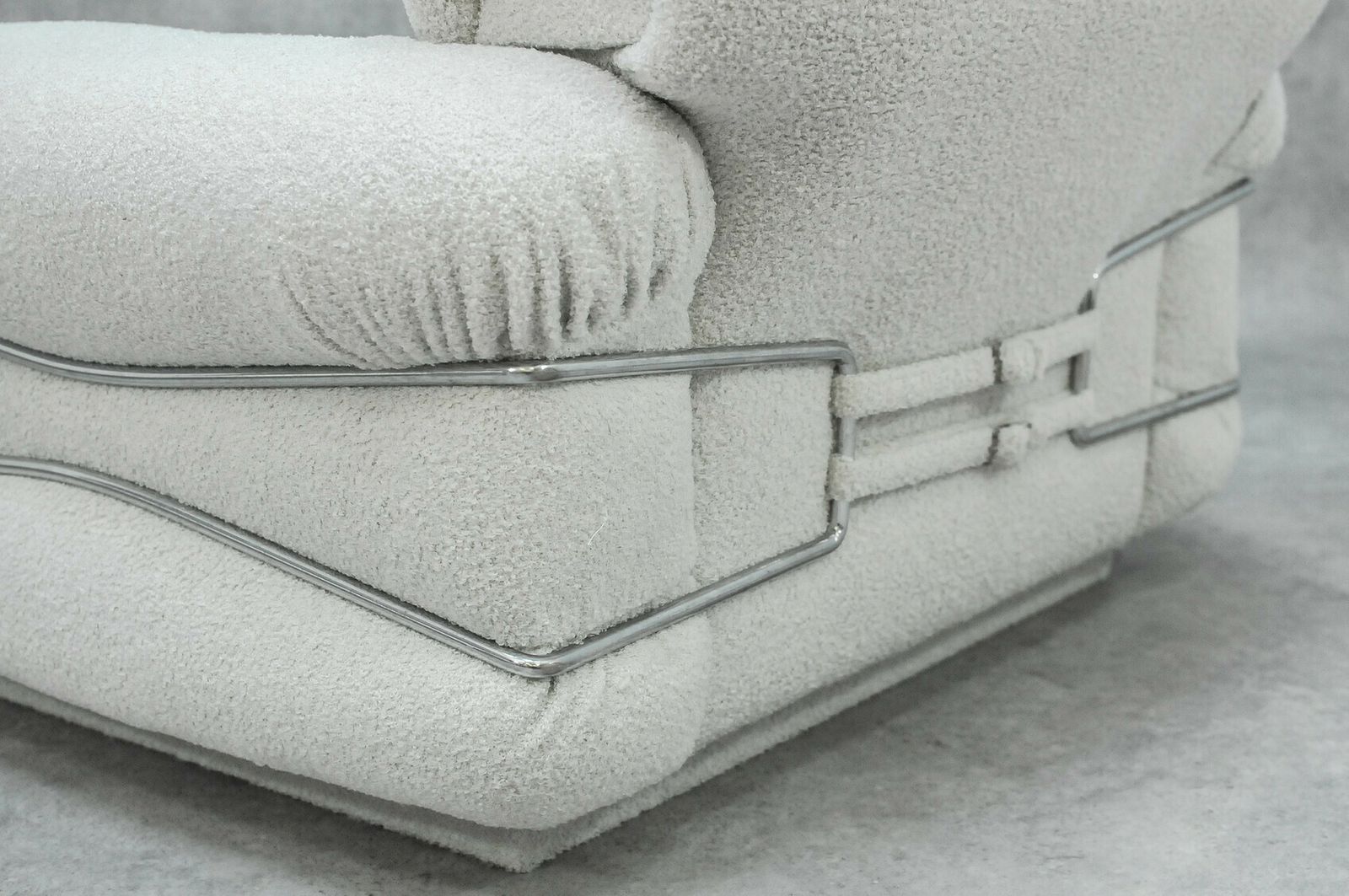 The Armchair Creation Of A Great Italian Manufacturer From The 1970s photo vinterior