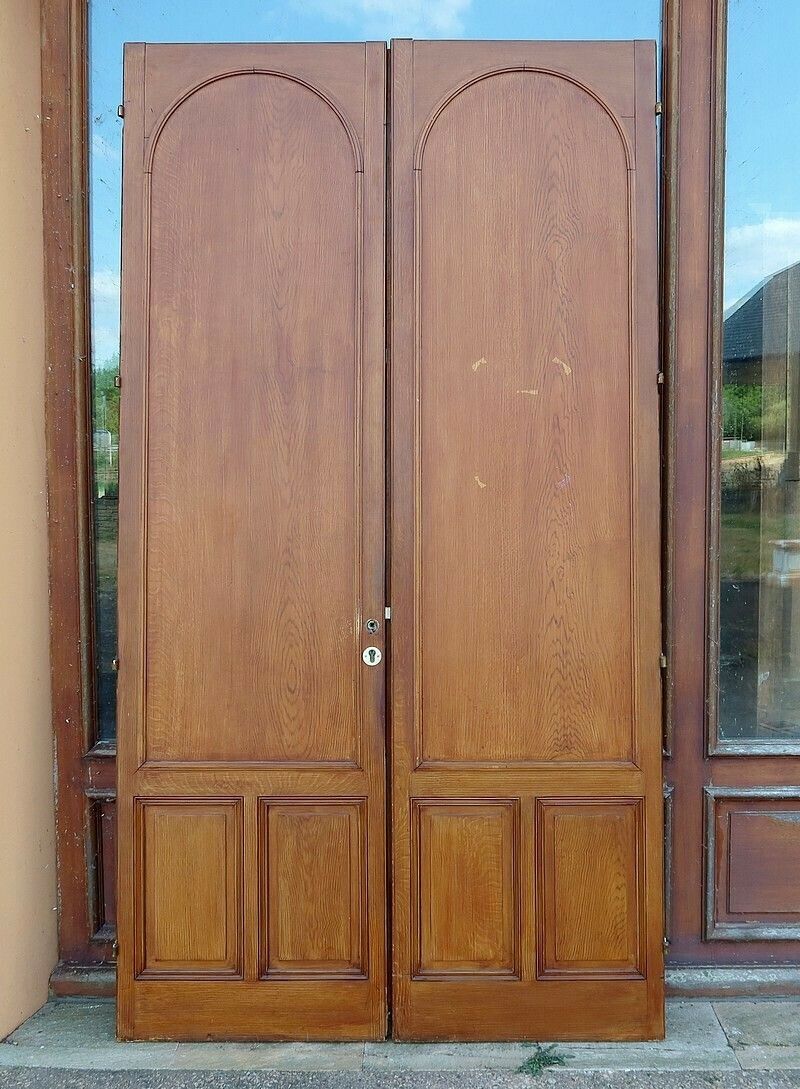 Home Fixtures Mahogany Double Door Mirrors, Château Du Val De Loire – Late 19th Century photo